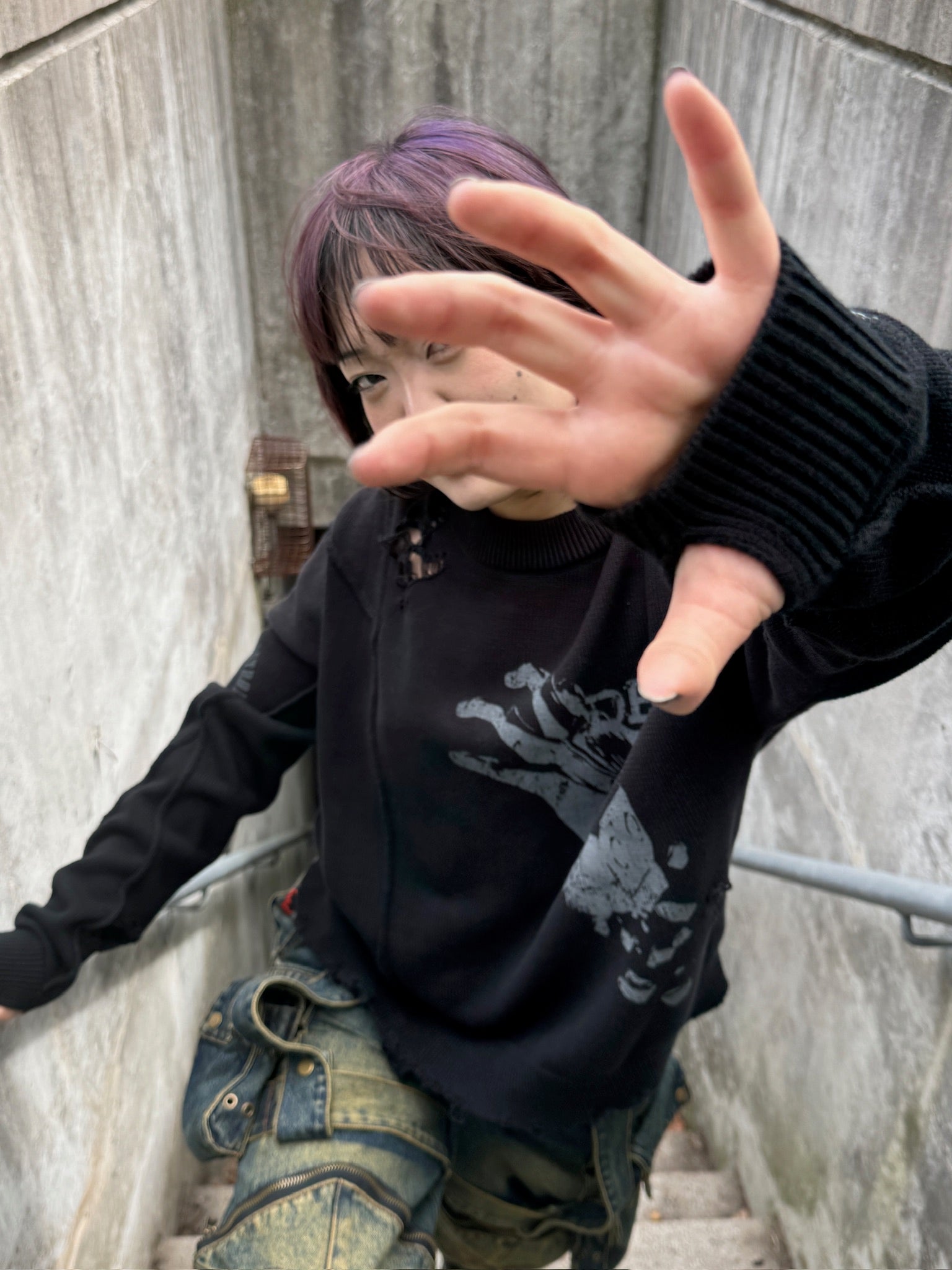 "DECAY" Knit
