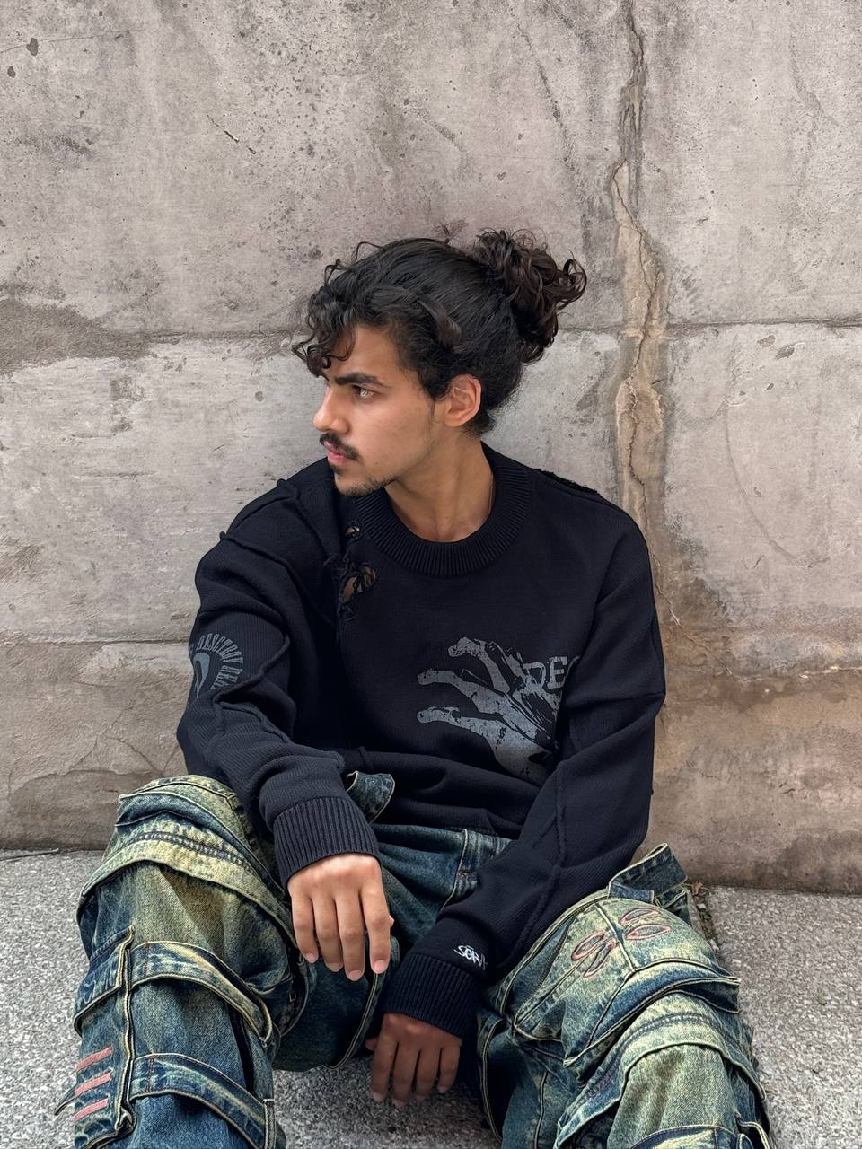"DECAY" Knit