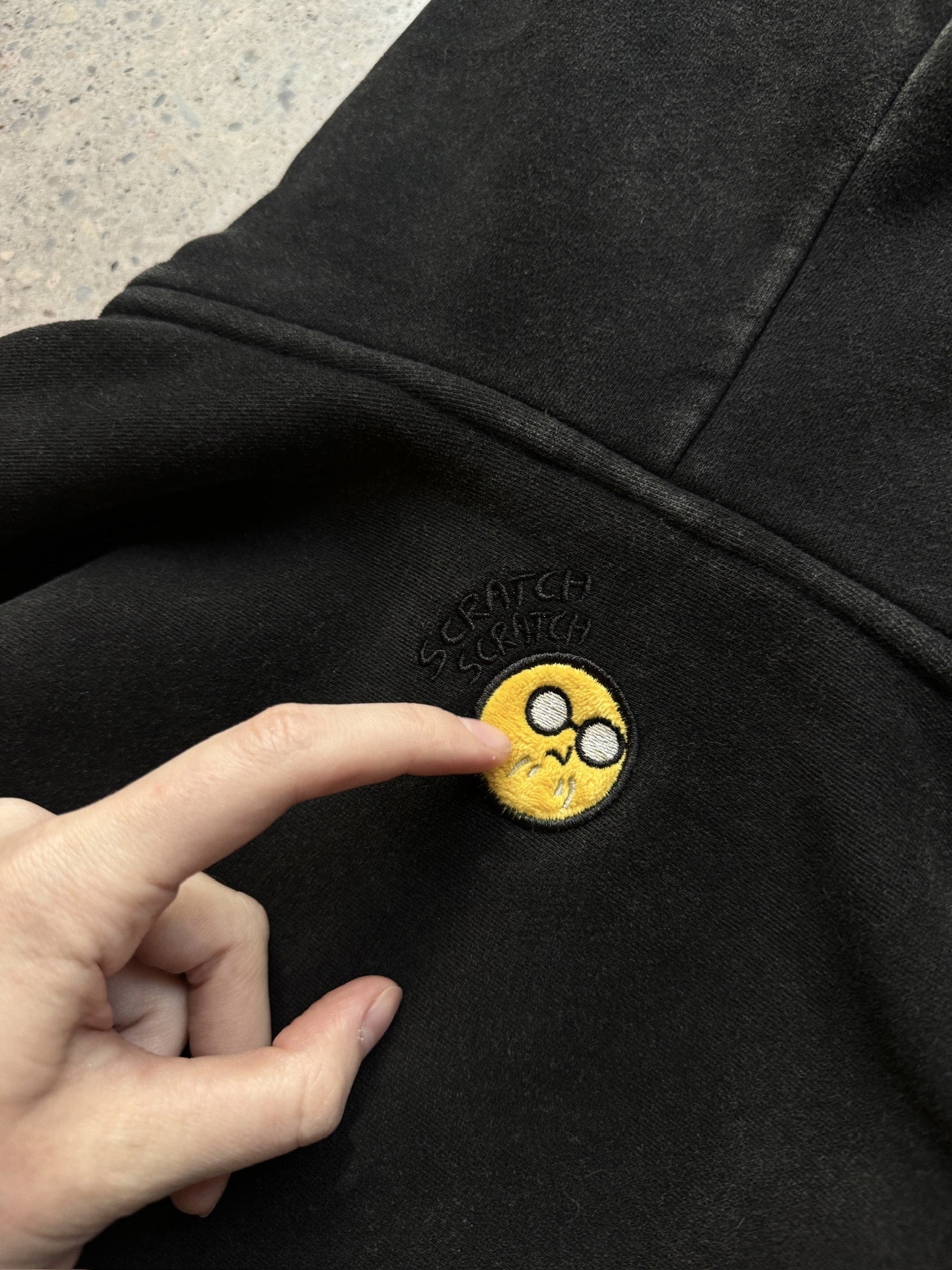 "DAYS" Hoodie Black
