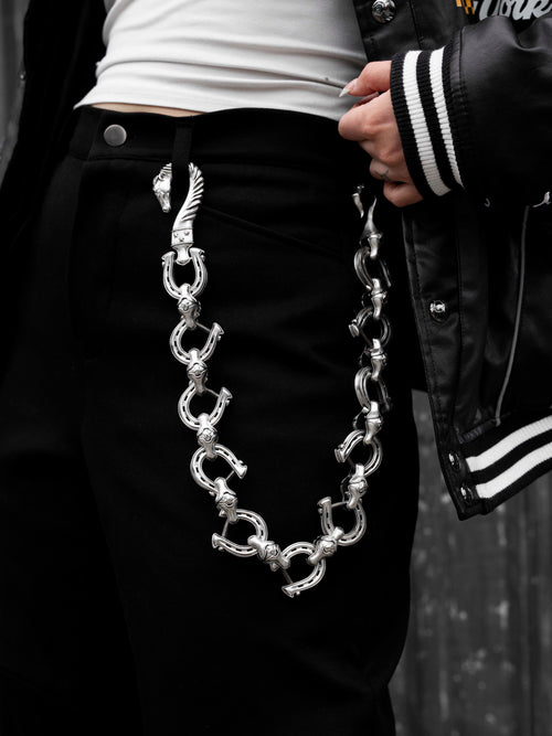 "ADVENTURES" Chain