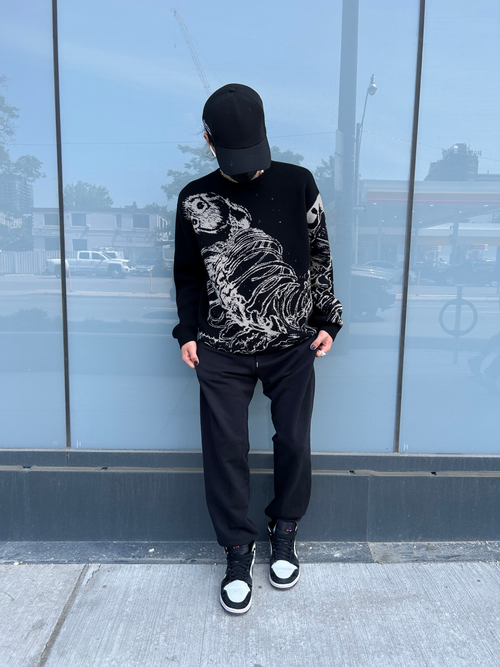 "Rumbling" Knit Black