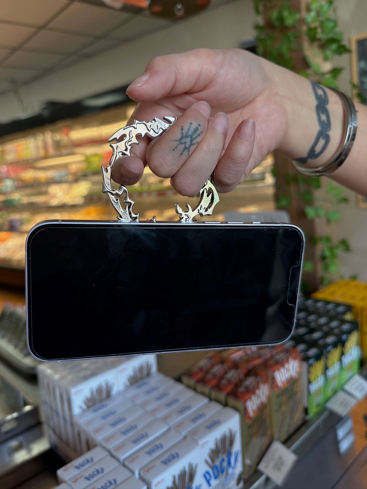 "THUNDER" Phone Stand