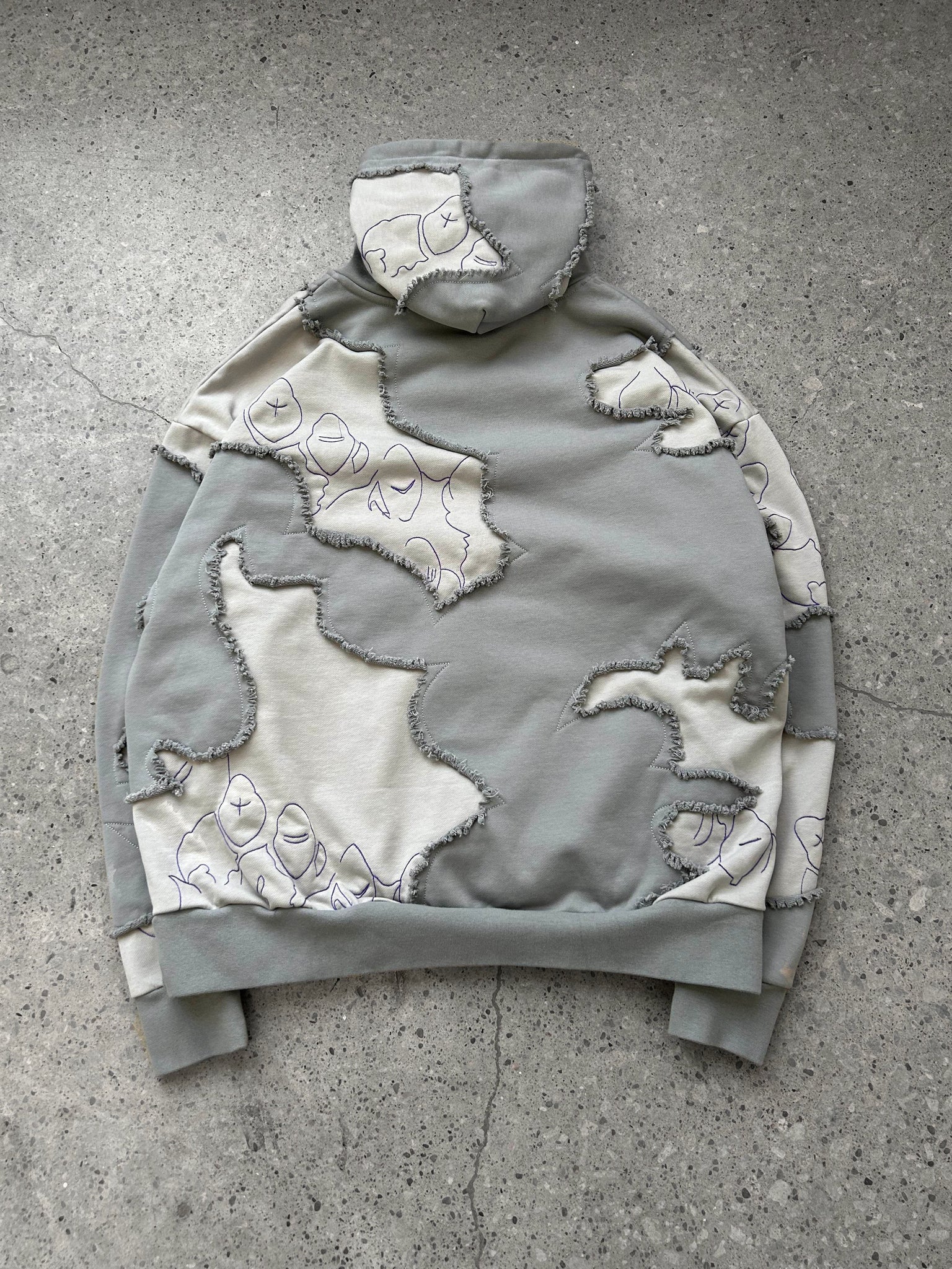 "LEVEL UP" Hoodie Grey