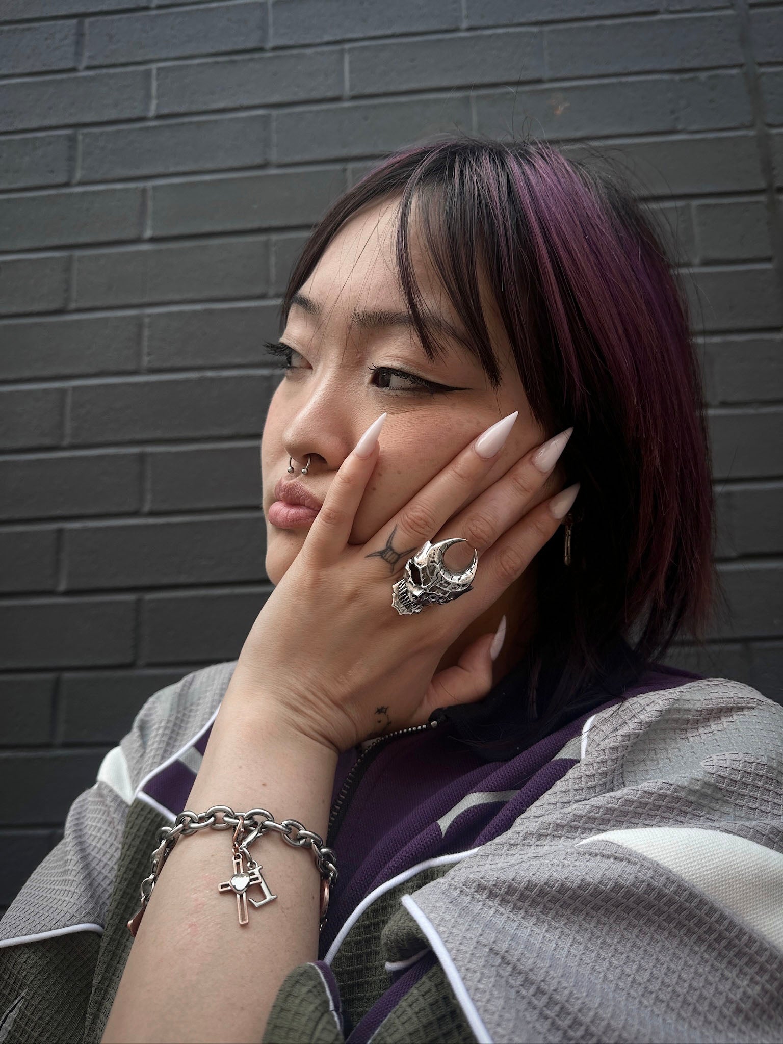 "JAWS" Ring